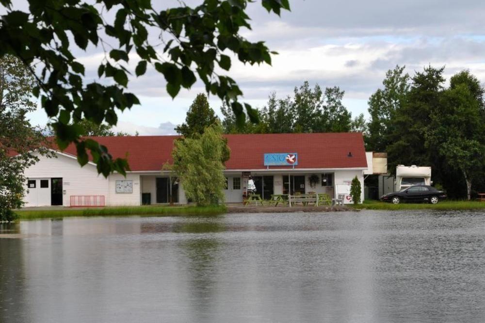 Camping & Chalets De La Demi-Lieue Ξενοδοχείο Saint-Jean-Port-Joli Εξωτερικό φωτογραφία